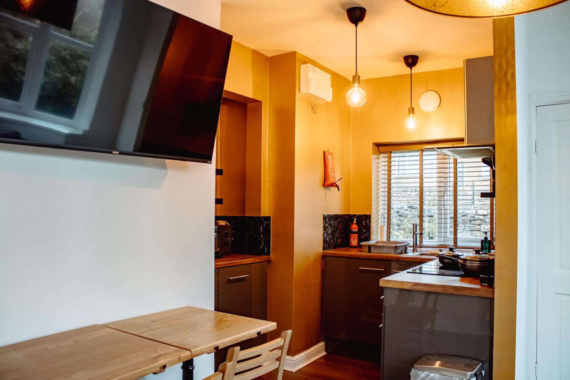 Appartement Spacious Flat With Free Parking à Harrogate Extérieur photo
