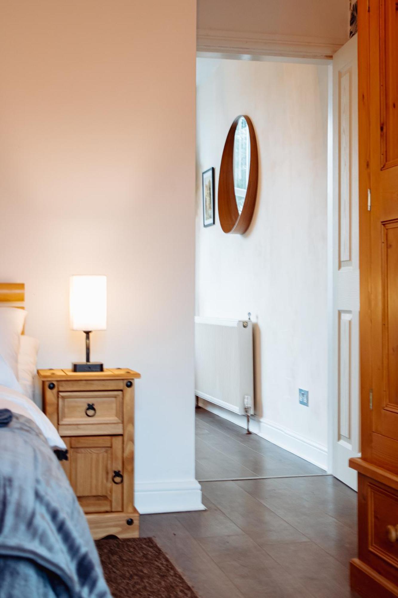Appartement Spacious Flat With Free Parking à Harrogate Extérieur photo